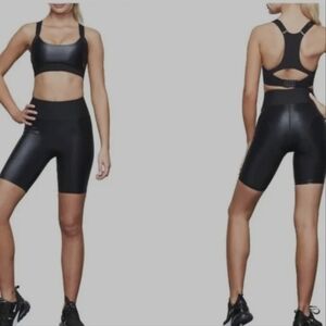 Good American Midnight Shine black Bike Shorts size 0